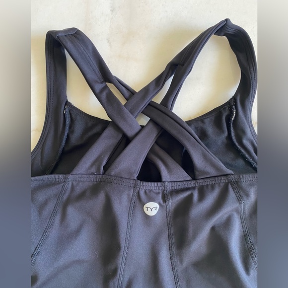 TYR Women’s Lola Tank - Picture 6 of 7